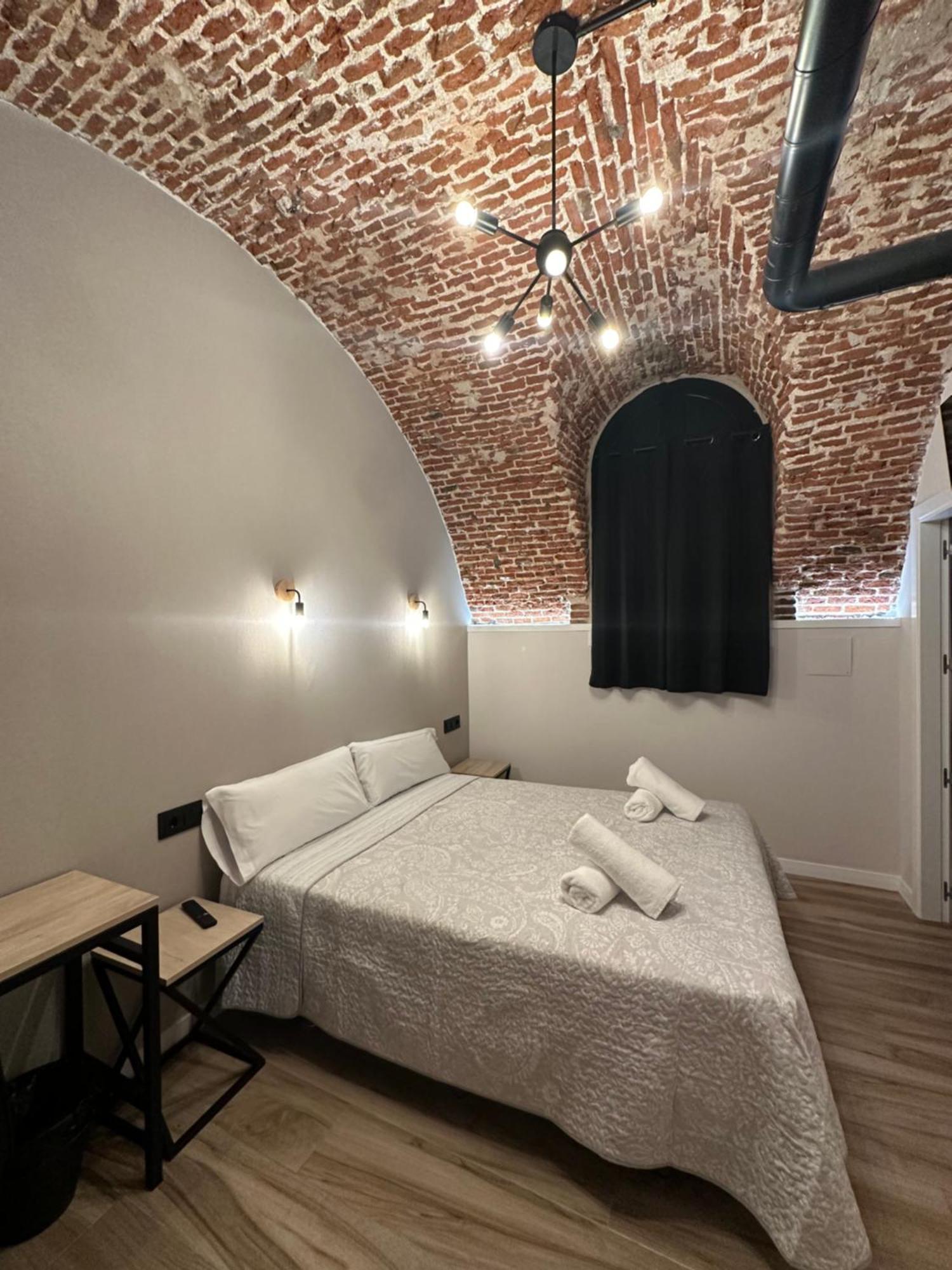Cc Opera Suites Madrid Esterno foto