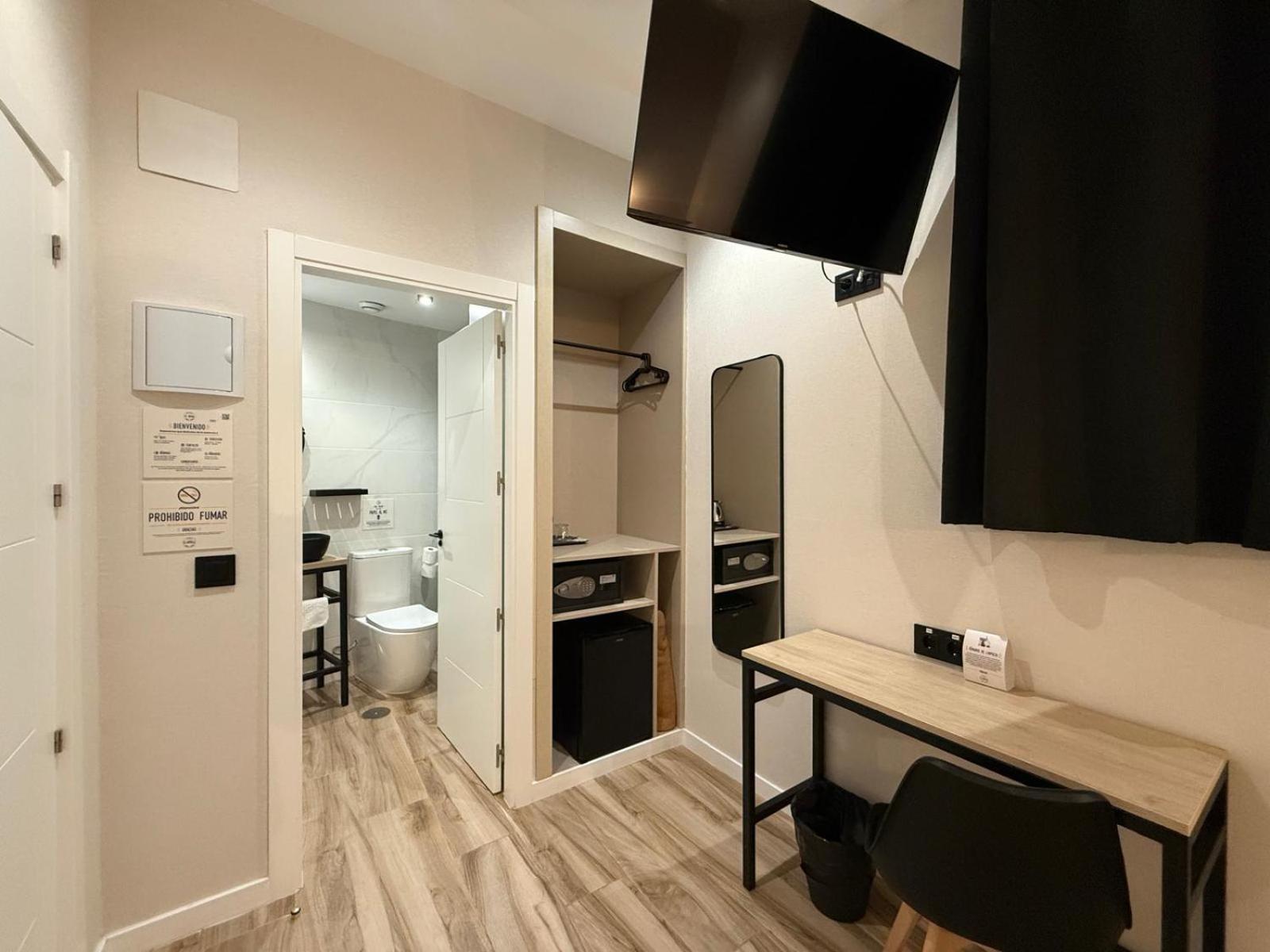Cc Opera Suites Madrid Esterno foto