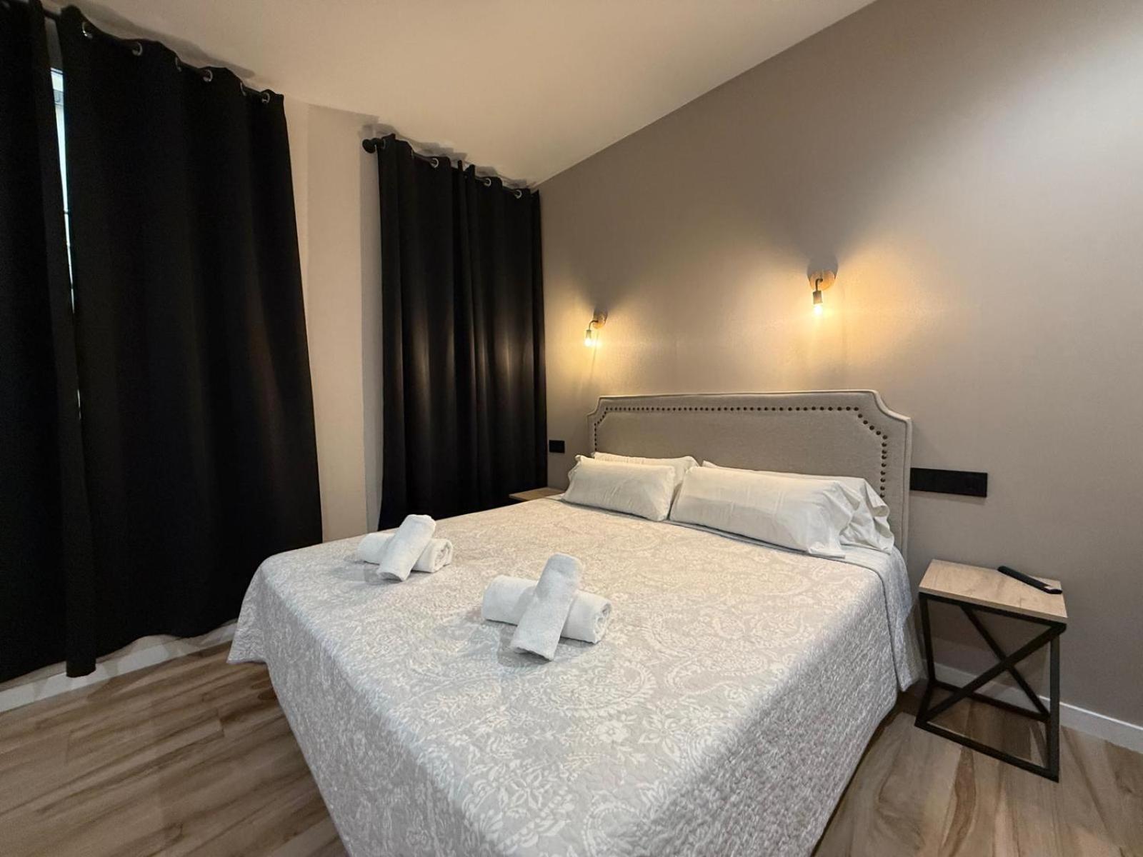 Cc Opera Suites Madrid Esterno foto